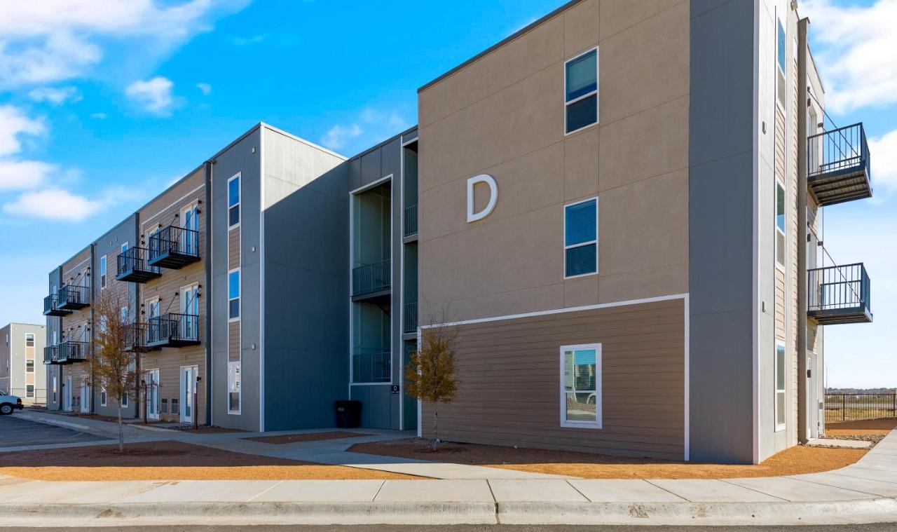 Flatz432 Apartments By Barsala Midland Exterior foto