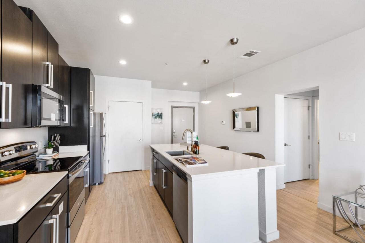 Flatz432 Apartments By Barsala Midland Exterior foto