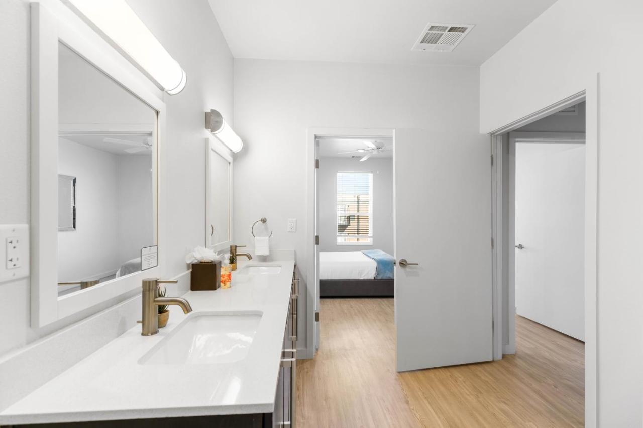 Flatz432 Apartments By Barsala Midland Exterior foto